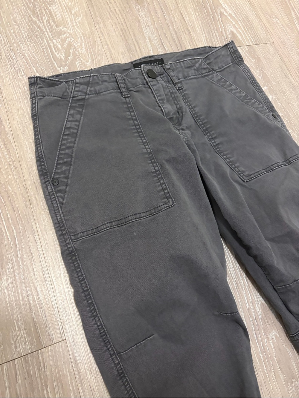 Sanctuary Charcoal Gray Utility Jogger Pants Size 26 - Picture 4 of 5